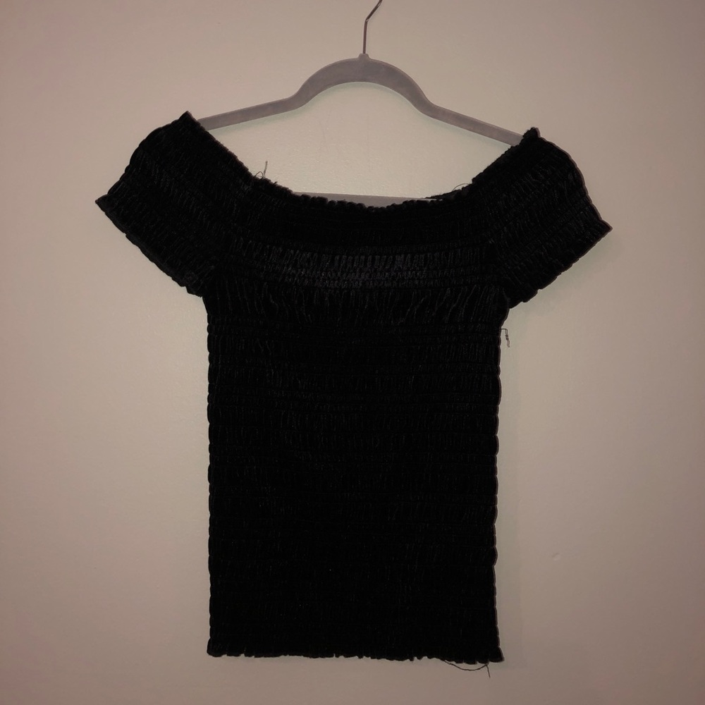 AEROPOSTALE OFF SHOULDER VELVET SMOCKED SHIRT